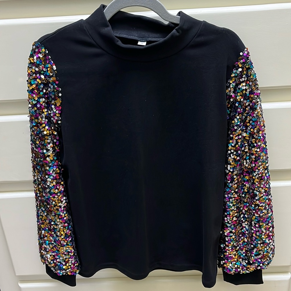 Sequin sweatshirt material- size s- NWOT